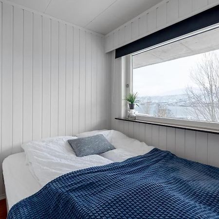 Modern Apartment In The Center Of The Island Tromso Exterior photo